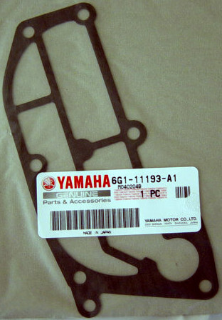 Yamaha outboard motor Gasket, head cover 6C-8C