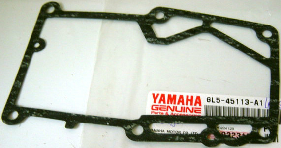 Yamaha outboard motor gasket, upper casing Malta (3A)