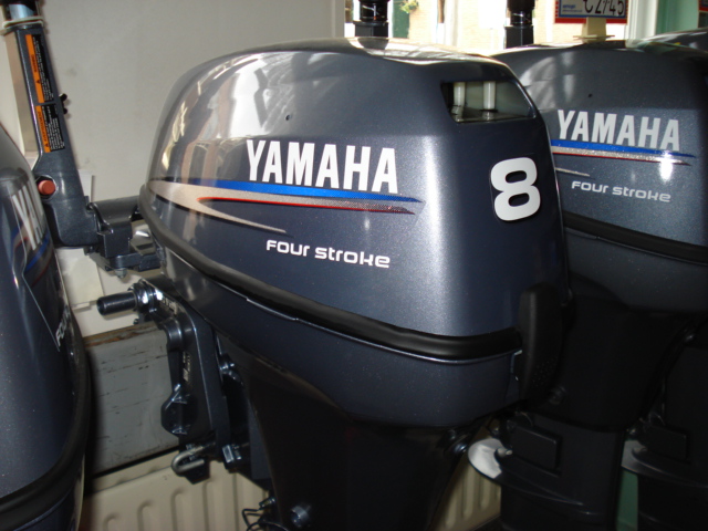 Yamaha Buitenboordmotor F8C (60R/68T) 2000 -----