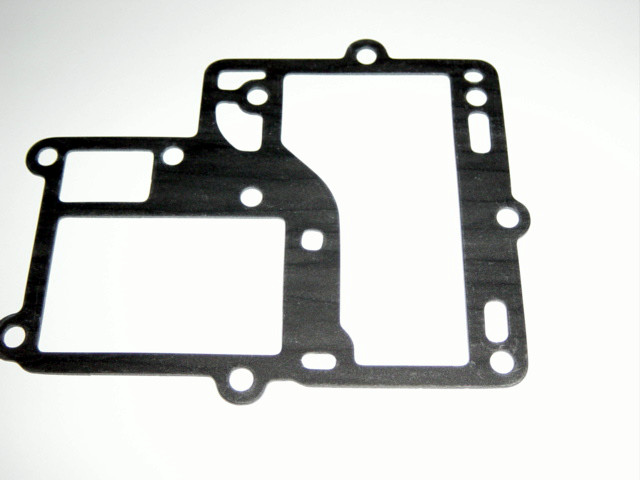 Yamaha perämoottorit Gasket, exhaust cover 6A, 8A