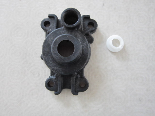 Yamaha Waterpump housing + bush F60