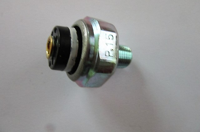 Yamaha Oil pressure switch assy F9.9C, FT9.9D, F15A